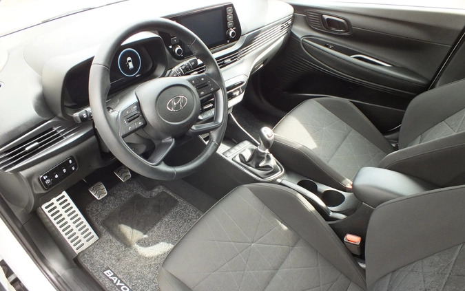 Hyundai Bayon cena 44900 przebieg: 1600, rok produkcji 2023 z Włocławek małe 106